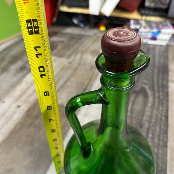 Vintage Wine Green Glass Decanter Bottle Long Neck Handle - Picture 2 of 8